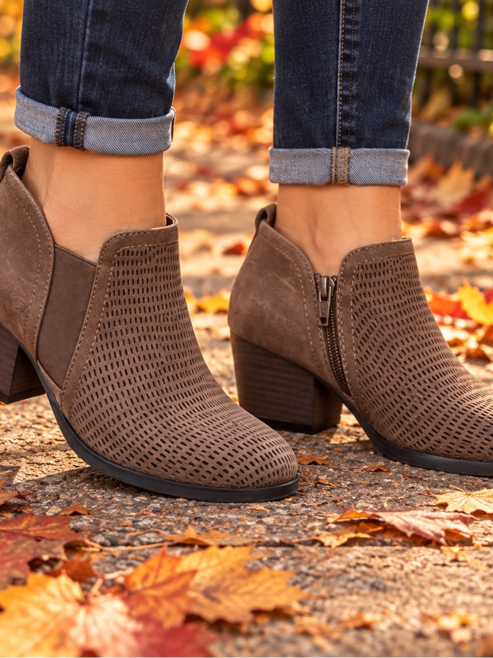 Baretraps Women's Brown Ridgely Perforated Ankle Booties - Stylish